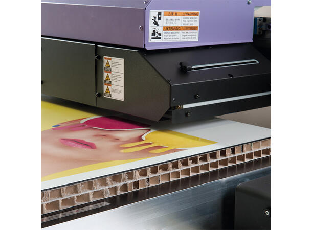 Mimaki JFX200-2531 printer 